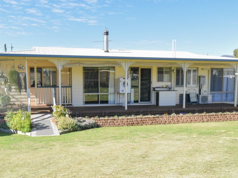 12 Taylor Street, Maryvale QLD 4370