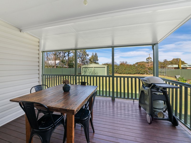 5 Darling Street, Allora QLD 4362