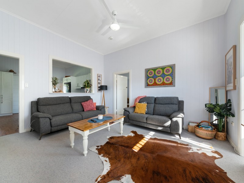 5 Darling Street, Allora QLD 4362