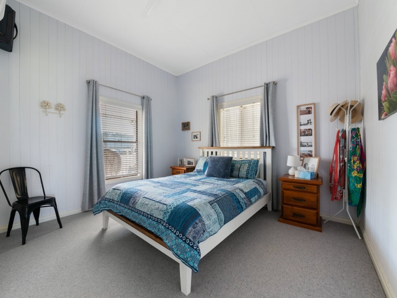 5 Darling Street, Allora QLD 4362