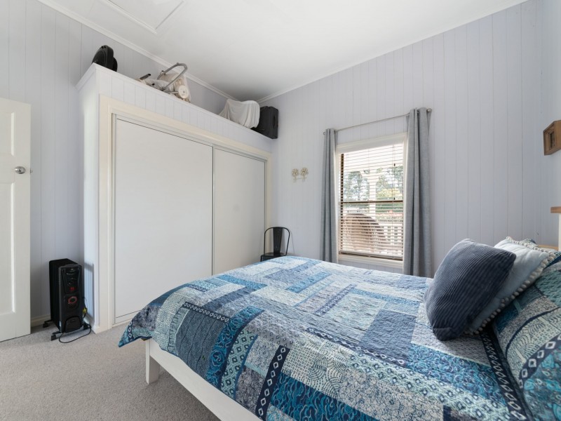 5 Darling Street, Allora QLD 4362