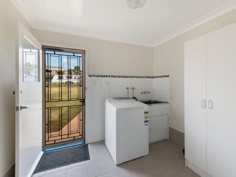 2A Braemar Street, Warwick QLD 4370