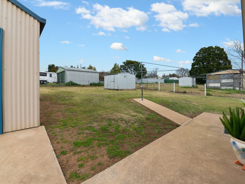 2A Braemar Street, Warwick QLD 4370