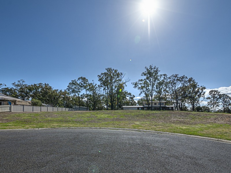 19 Davis Place, Warwick QLD 4370