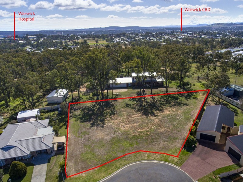 19 Davis Place, Warwick QLD 4370