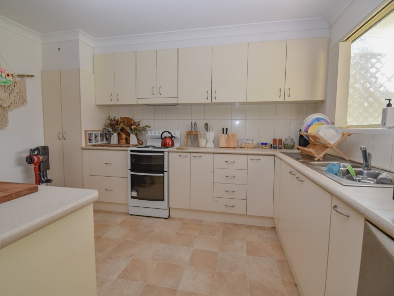 69 Iron Bark Lane, Leslie Dam QLD 4370