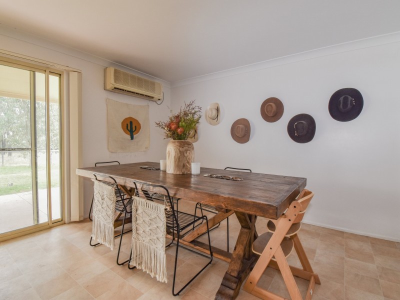 69 Iron Bark Lane, Leslie Dam QLD 4370