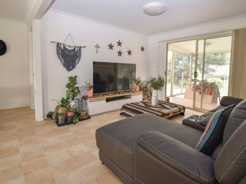 69 Iron Bark Lane, Leslie Dam QLD 4370