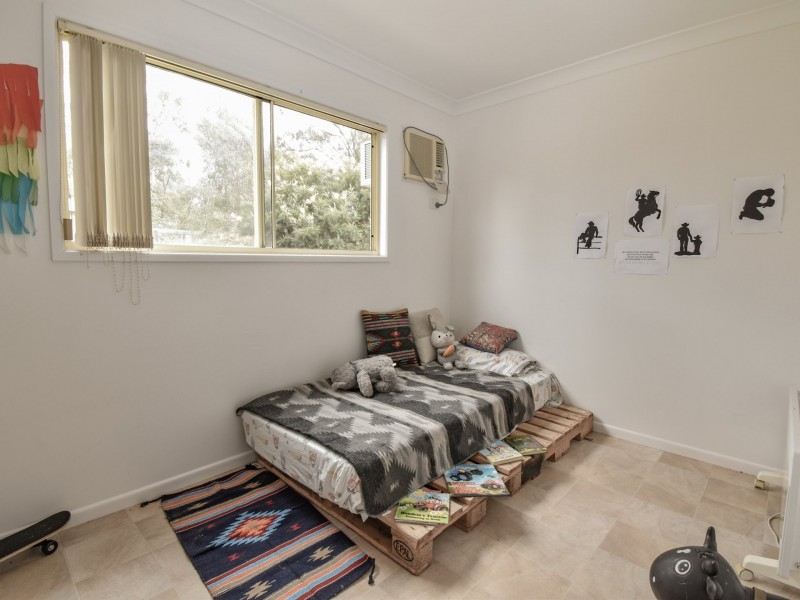 69 Iron Bark Lane, Leslie Dam QLD 4370