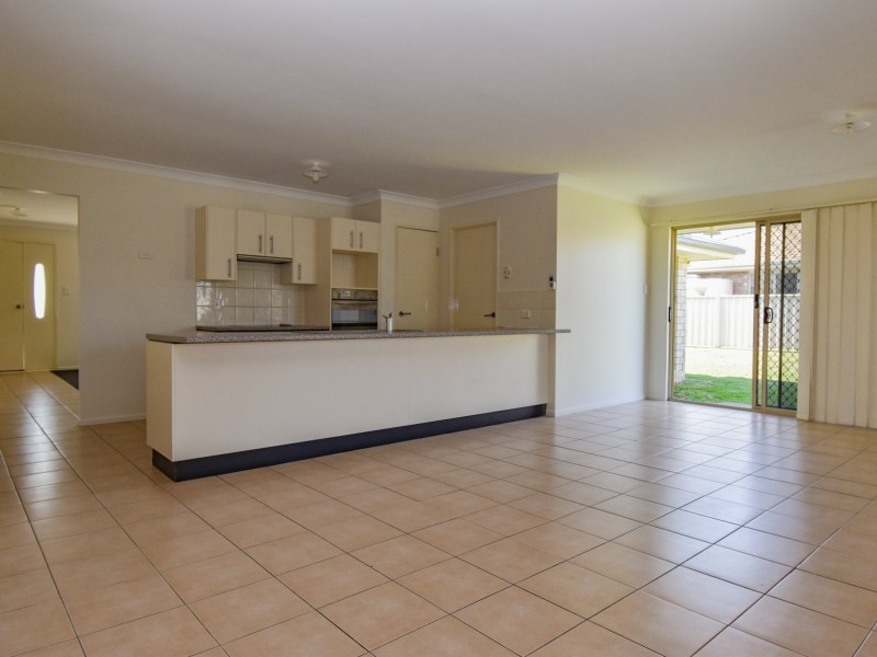 6 Iceberg Court, Warwick QLD 4370