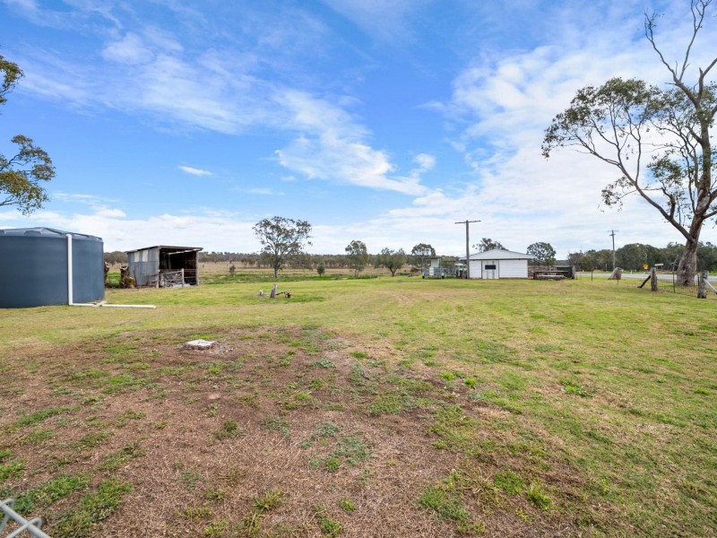 4168 Leyburn-Cunningham Road, Wheatvale QLD 4370