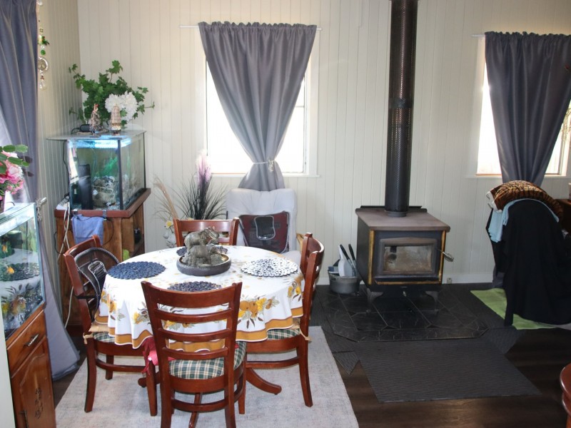 99 Baron Street, Hendon QLD 4362