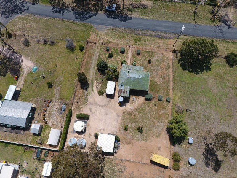 99 Baron Street, Hendon QLD 4362