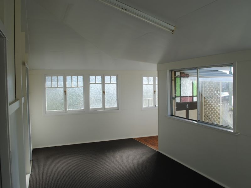 17 Dragon Street, Warwick QLD 4370