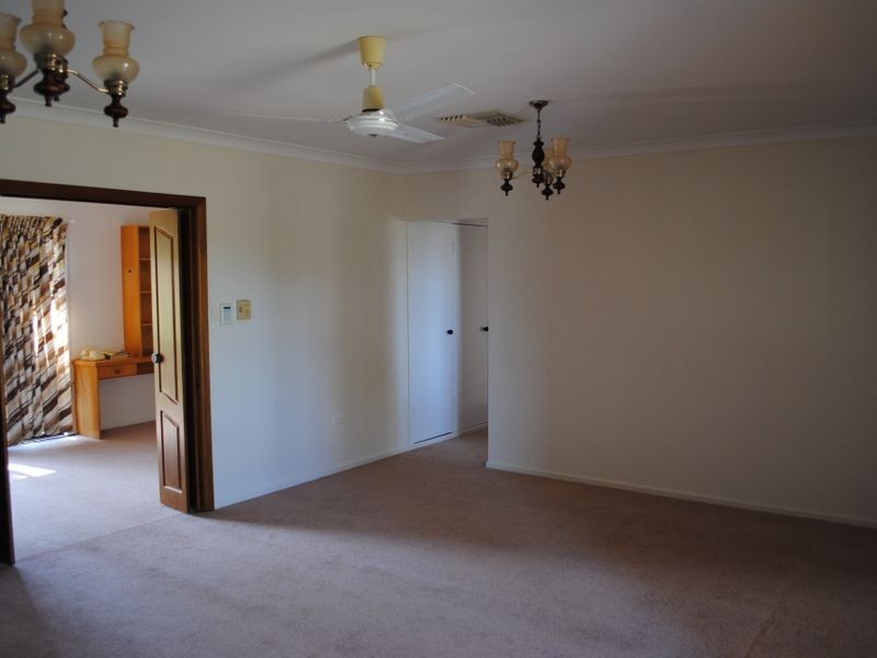 25 Hawker Road, Warwick QLD 4370