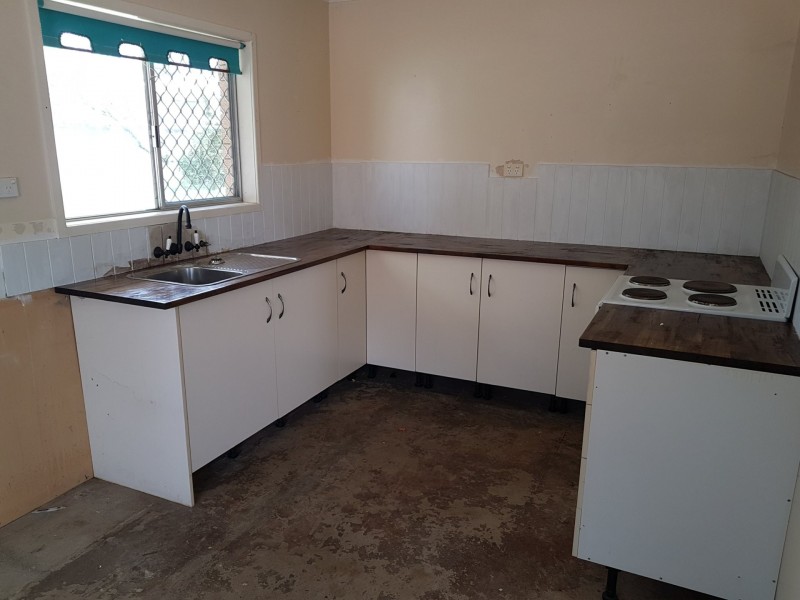 16 Wilkinson Street, Warwick QLD 4370