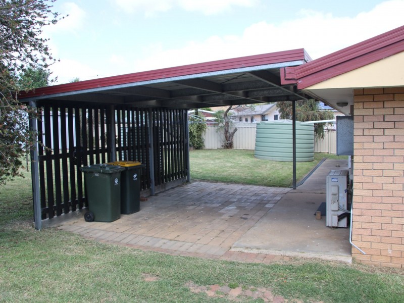 16 Wilkinson Street, Warwick QLD 4370