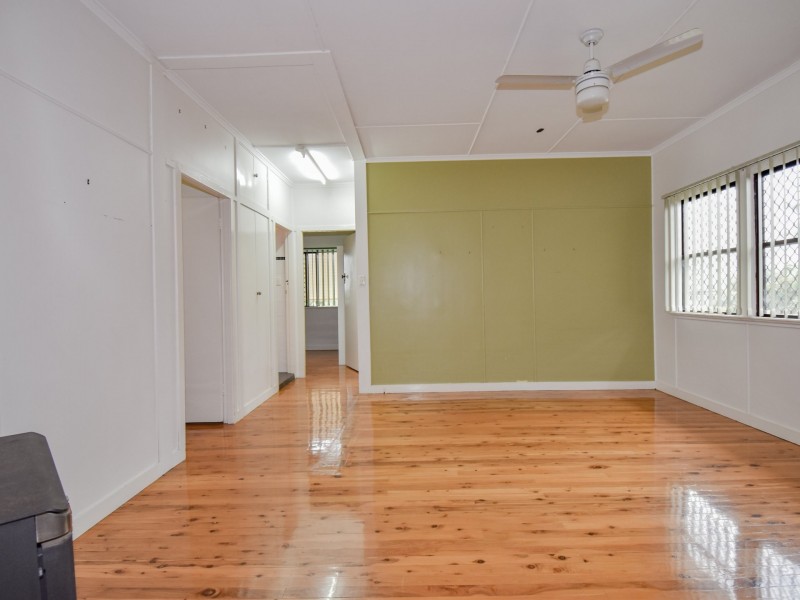 4 Thomas Street, Warwick QLD 4370