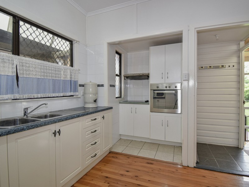 4 Thomas Street, Warwick QLD 4370