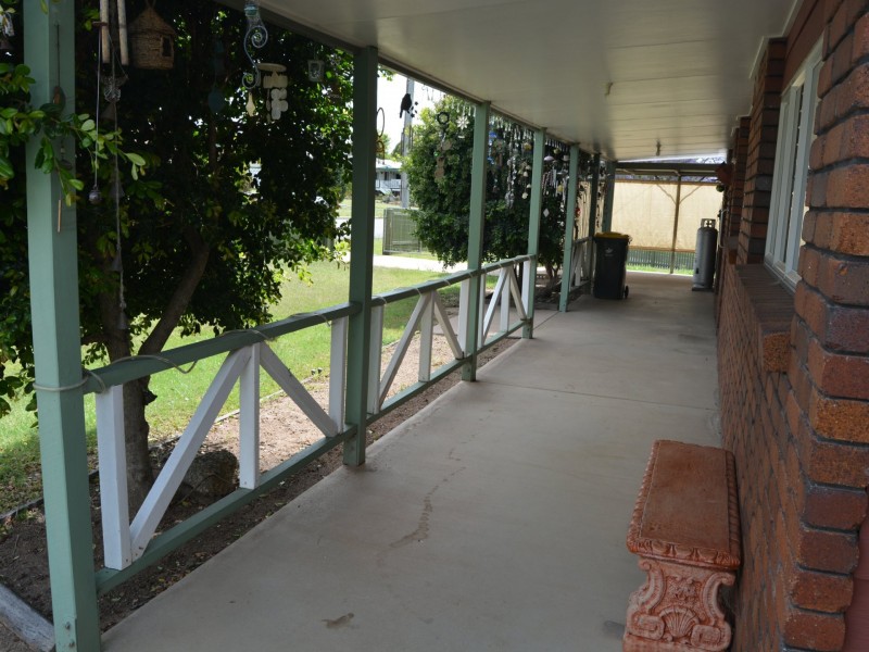 123 Locke Street, Warwick QLD 4370