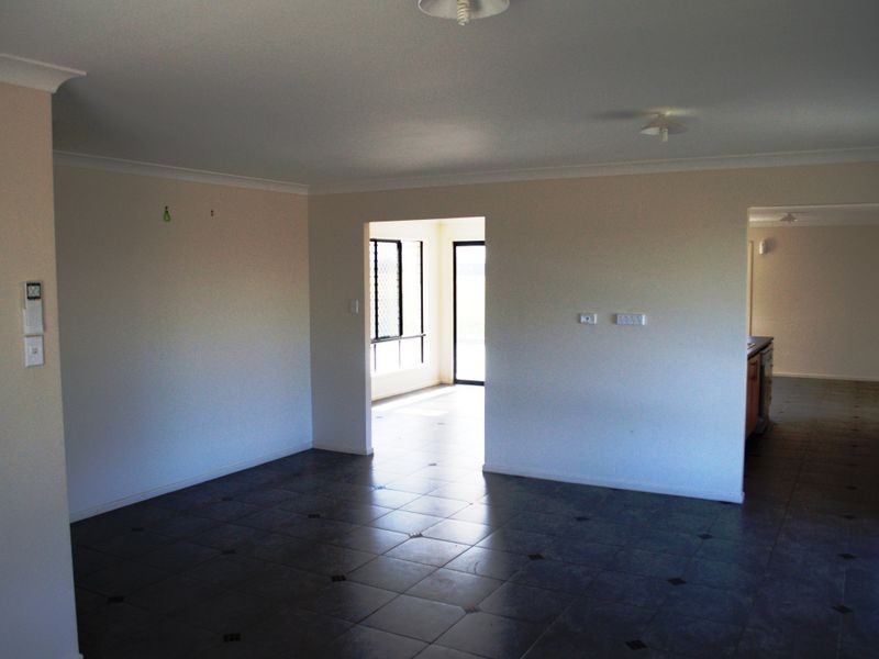 4 Kalinda Rise, Warwick QLD 4370