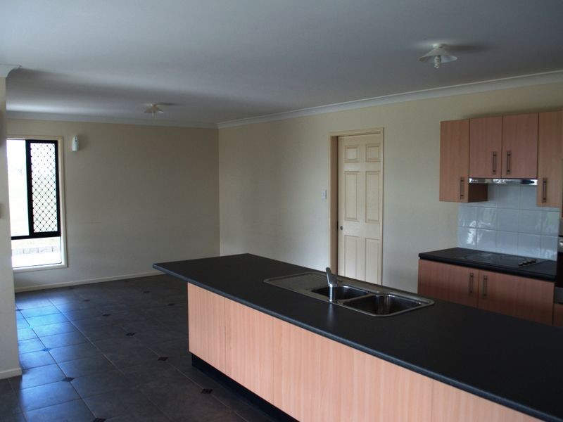 4 Kalinda Rise, Warwick QLD 4370