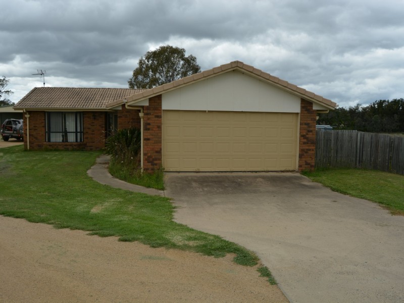 11 Fairwill Drive, Warwick QLD 4370