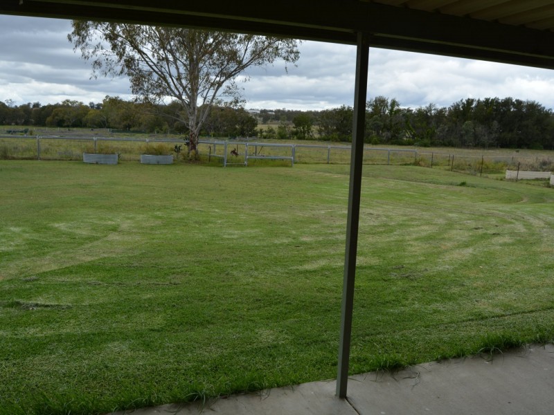 11 Fairwill Drive, Warwick QLD 4370