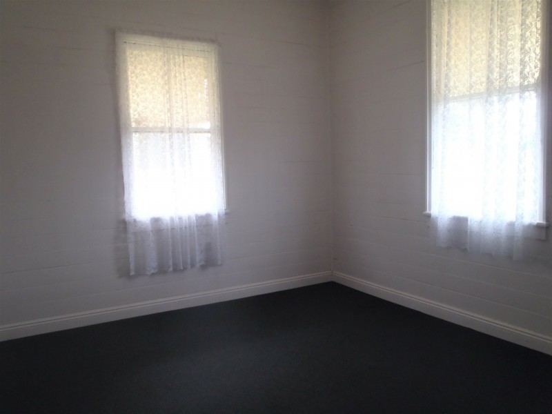 18 Pratten Street, Warwick QLD 4370