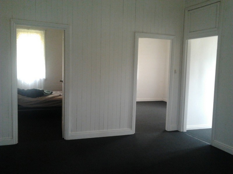 18 Pratten Street, Warwick QLD 4370