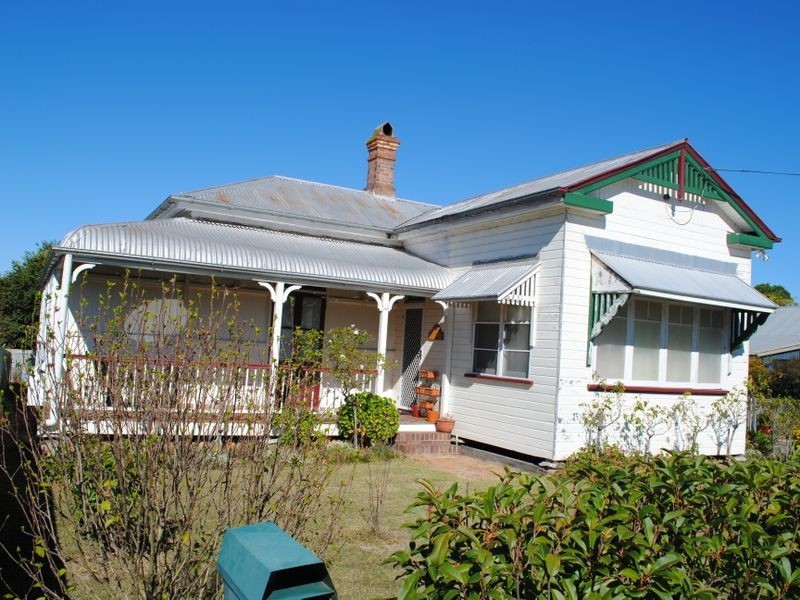 4 Mary Street, Warwick QLD 4370