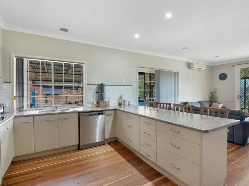 13 William Craig Drive, Warwick QLD 4370