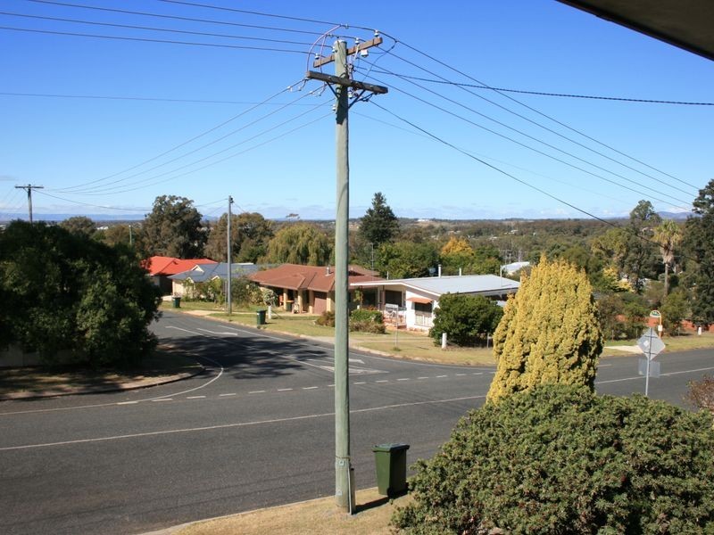 5 ANN ST, Warwick QLD 4370