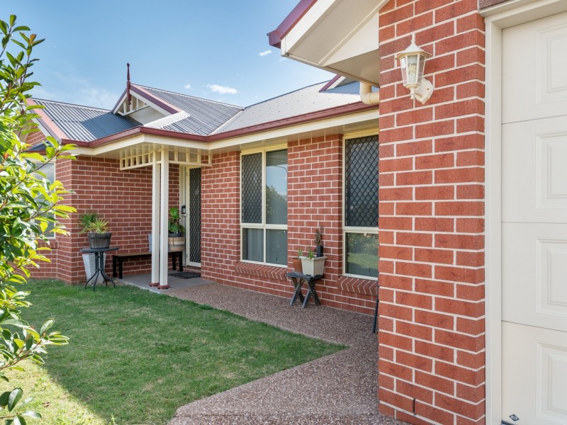 40 Himyar Drive, Warwick QLD 4370