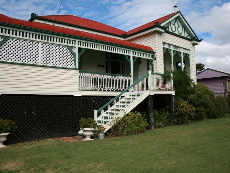 92 Dragon Street, Warwick QLD 4370