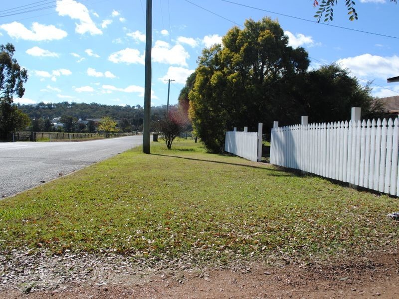 12 Devitt Street, Warwick QLD 4370