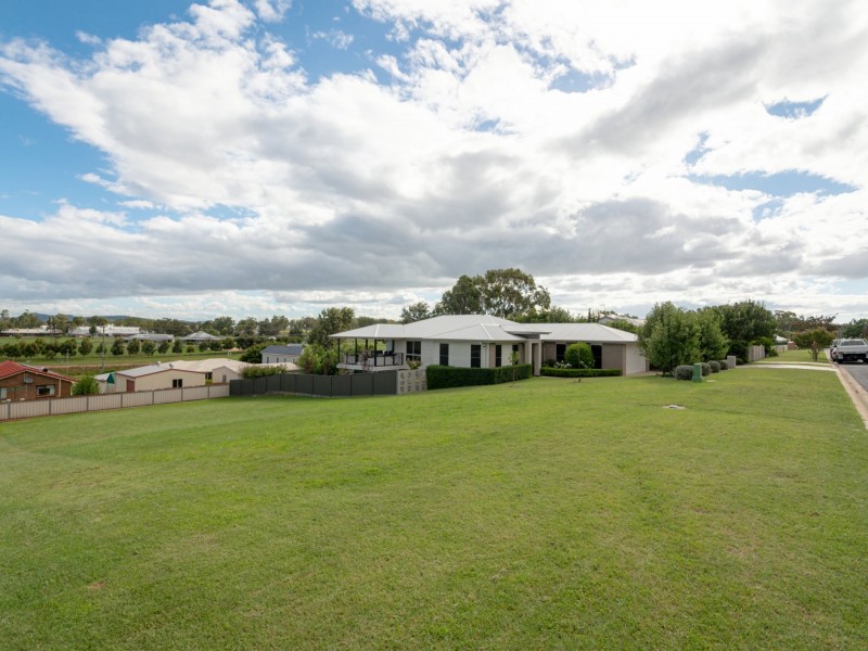 21 Walker Street, Warwick QLD 4370