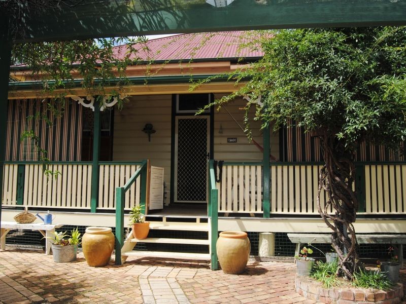 70 Pratten Street, Warwick QLD 4370