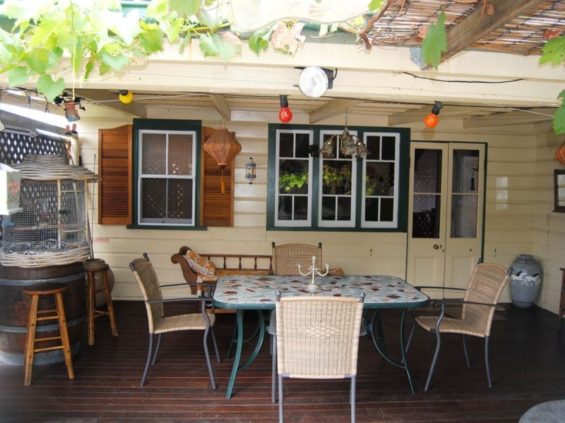 70 Pratten Street, Warwick QLD 4370