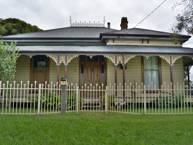 7 King Street, Warwick QLD 4370