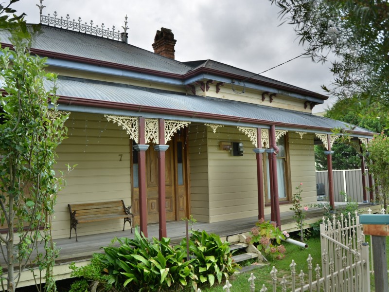 7 King Street, Warwick QLD 4370