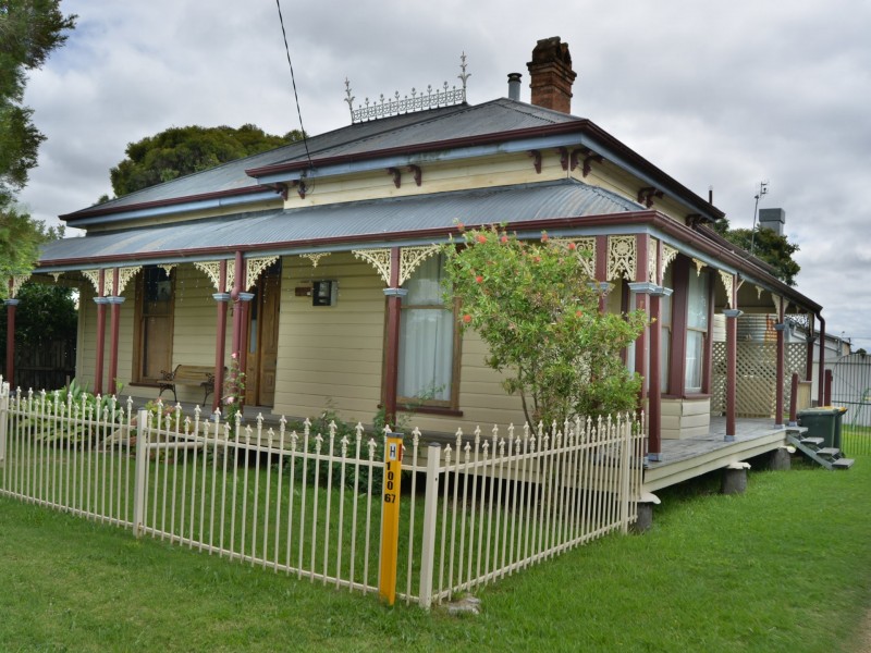 7 King Street, Warwick QLD 4370