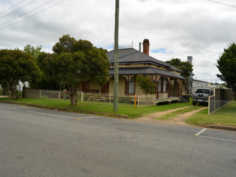 7 King Street, Warwick QLD 4370