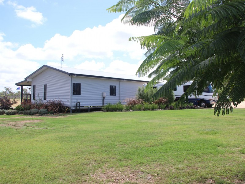 18079 Cunningham Highway, Karara QLD 4352