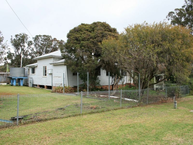 13977 Cunningham Highway, Warwick QLD 4370