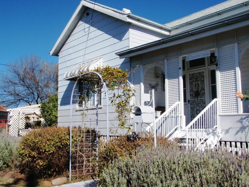 33 CANNING ST, Warwick QLD 4370