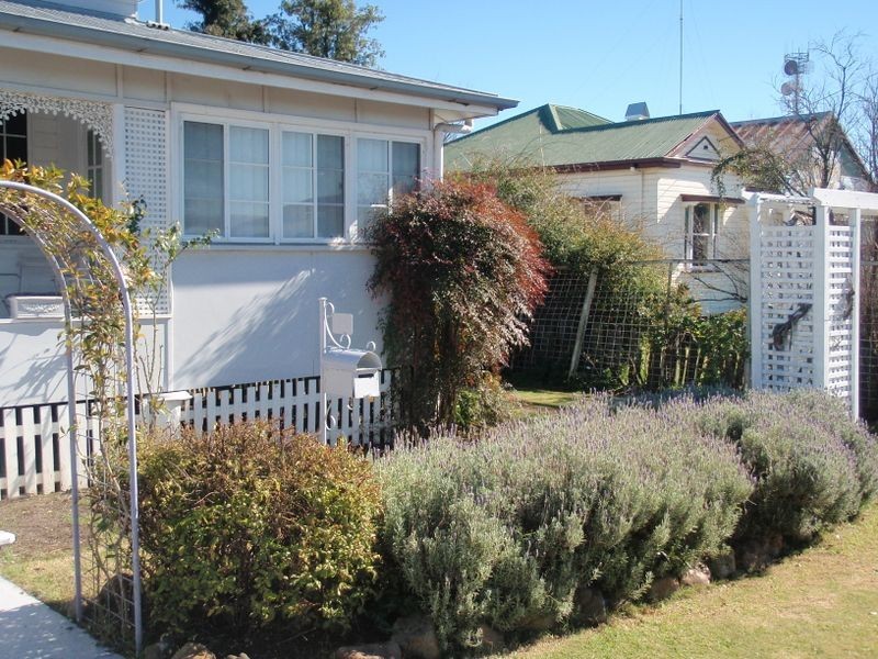 33 CANNING ST, Warwick QLD 4370