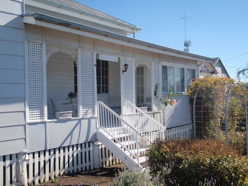 33 CANNING ST, Warwick QLD 4370