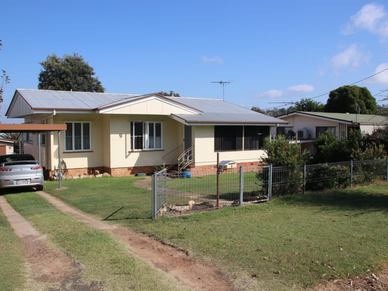 9 Glennie Street, Warwick QLD 4370