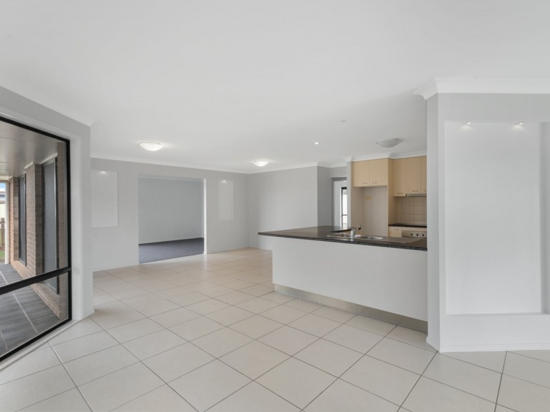 30 Baguley Street, Warwick QLD 4370